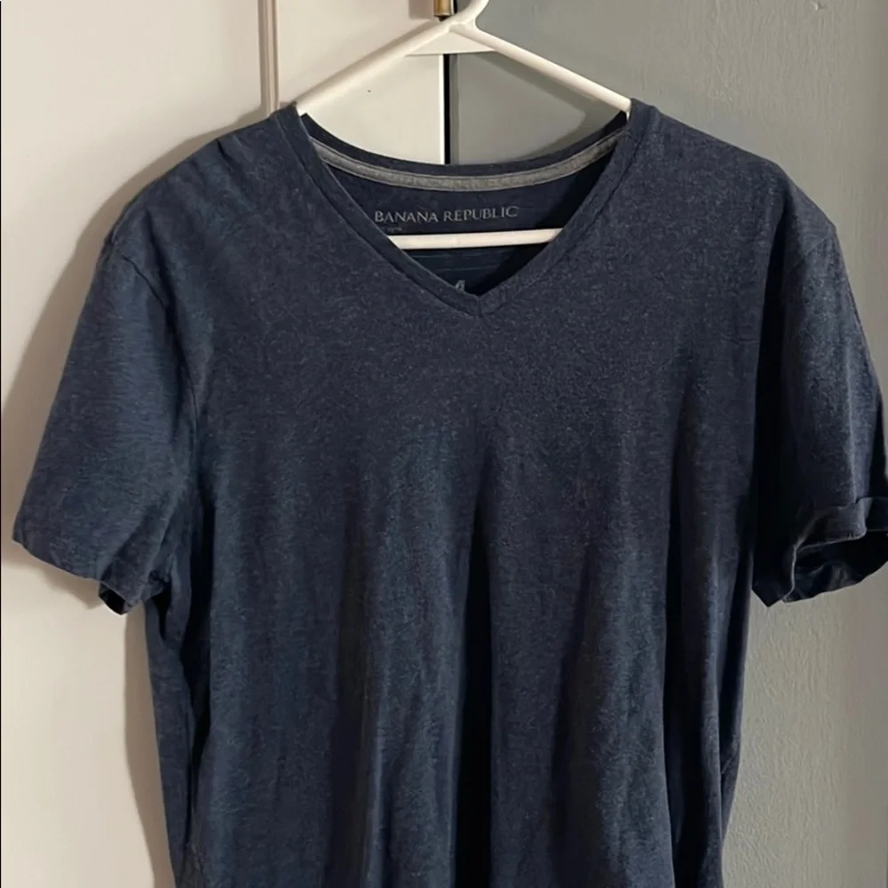 Banana republic V-neck T-shirt.
